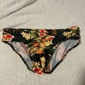 Men’s brief swim suit